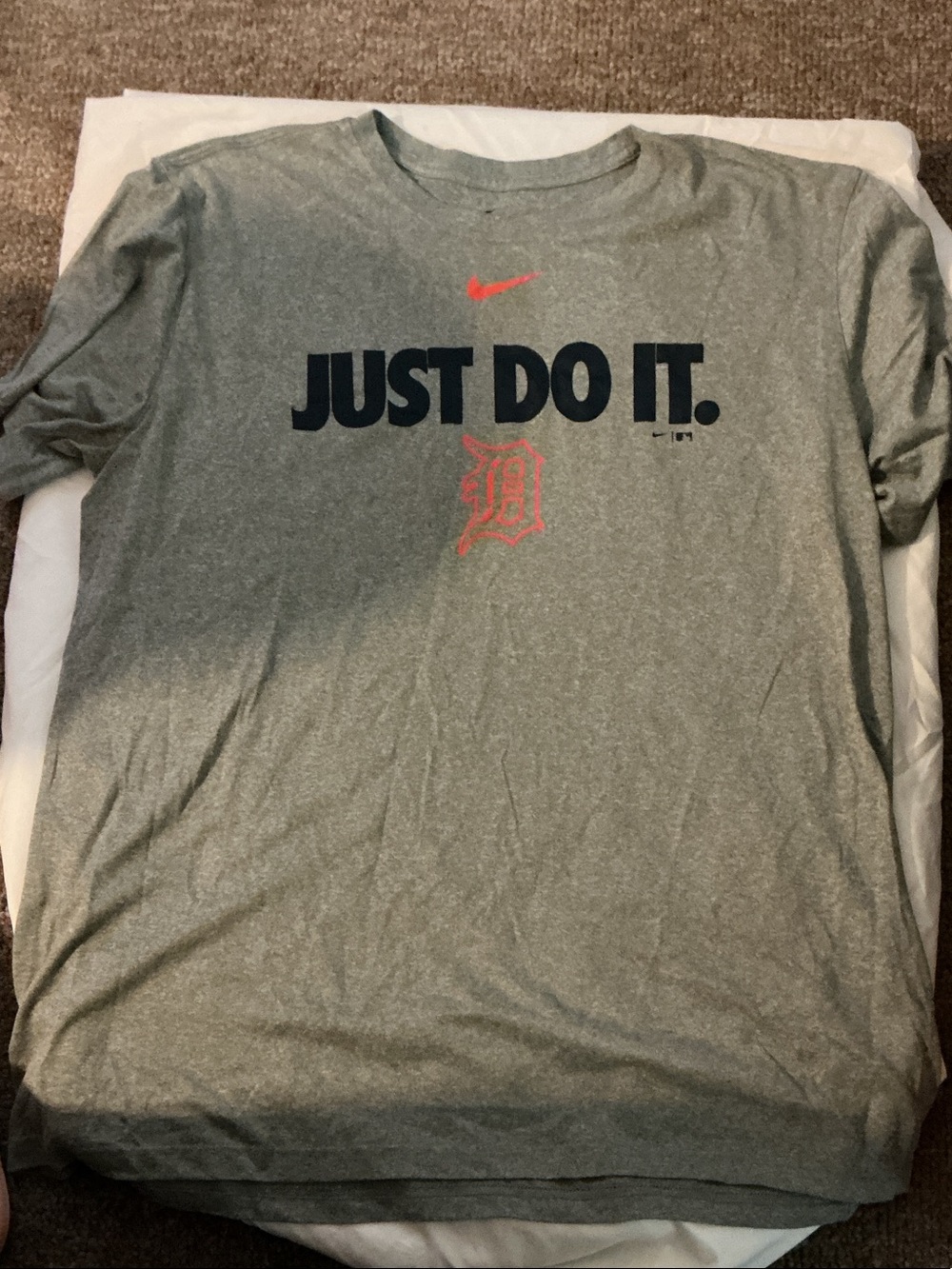 Nike Gray 'Just Do It.' Short Sleeve Tee with Red Accents
